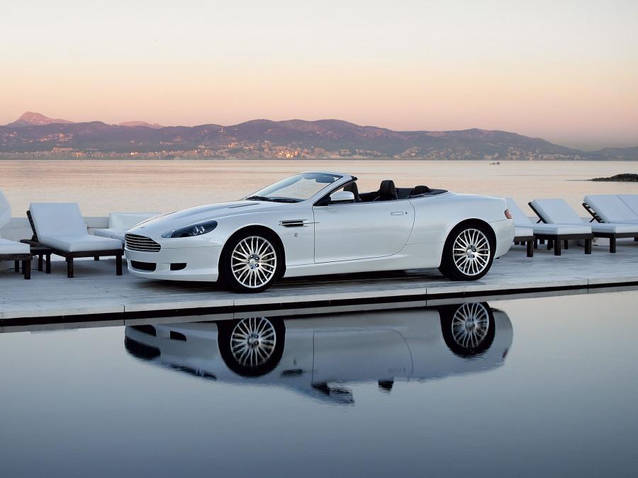  Aston Martin DB9 Volante 2008 года  (WW) (фото 6 из 12)